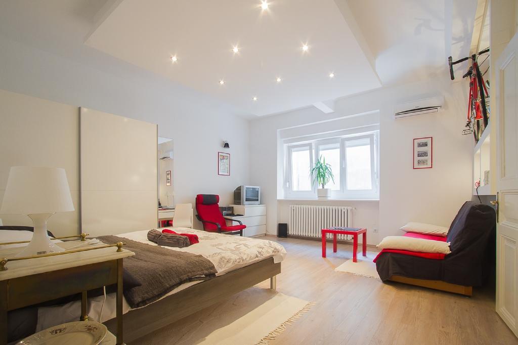 Apartment Red Bike Zagreb Quarto foto